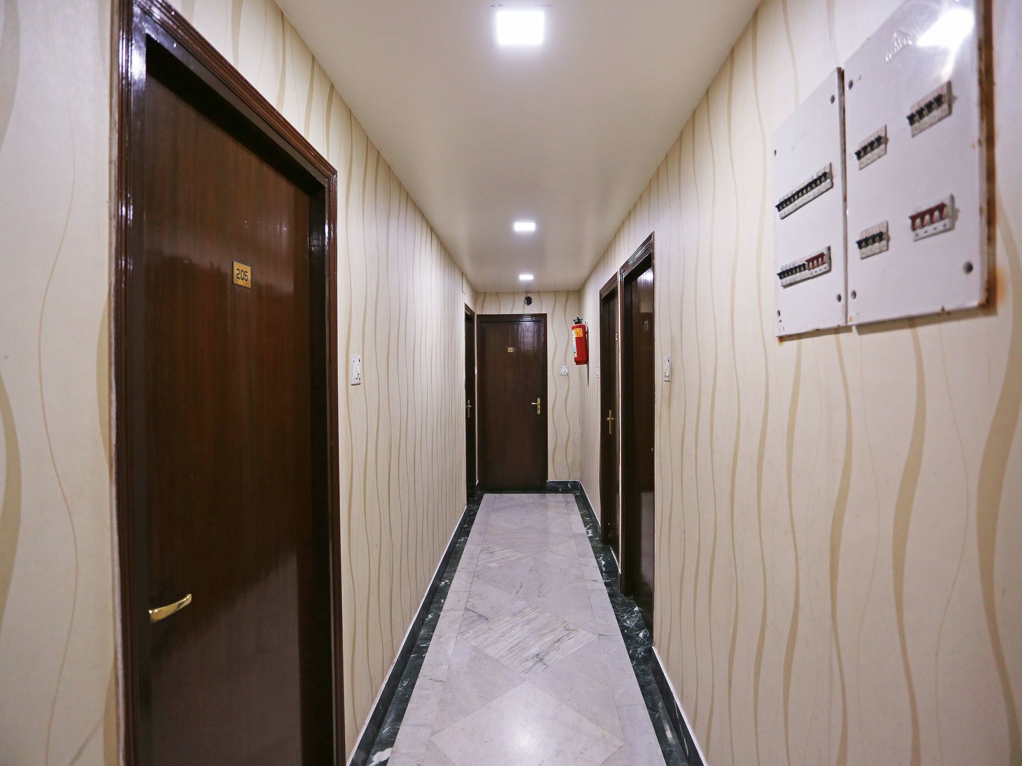 Oyo 1126 Hotel Bengal Inn Kalküta Dış mekan fotoğraf